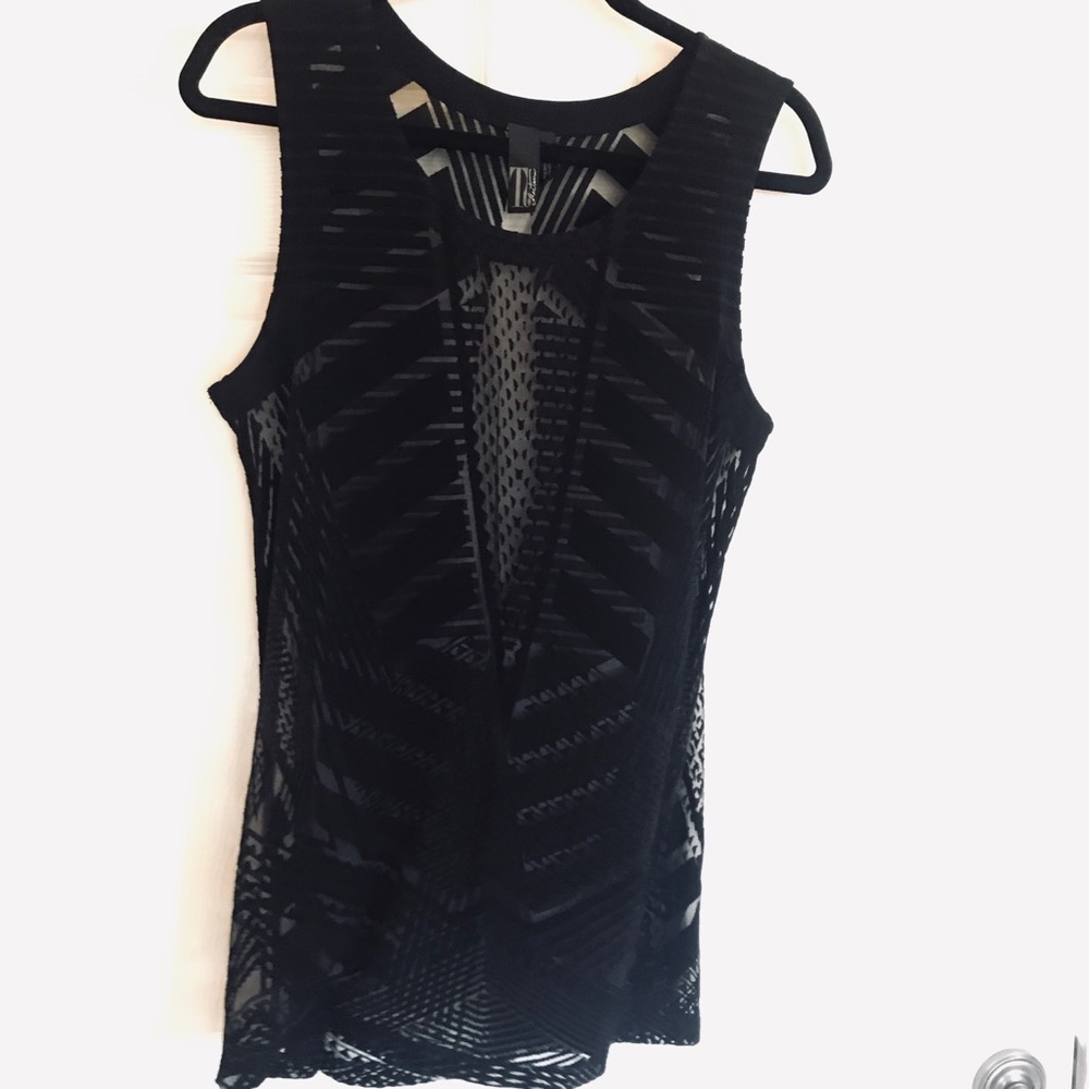 Tt collection (pea in the pod)black maternity tank